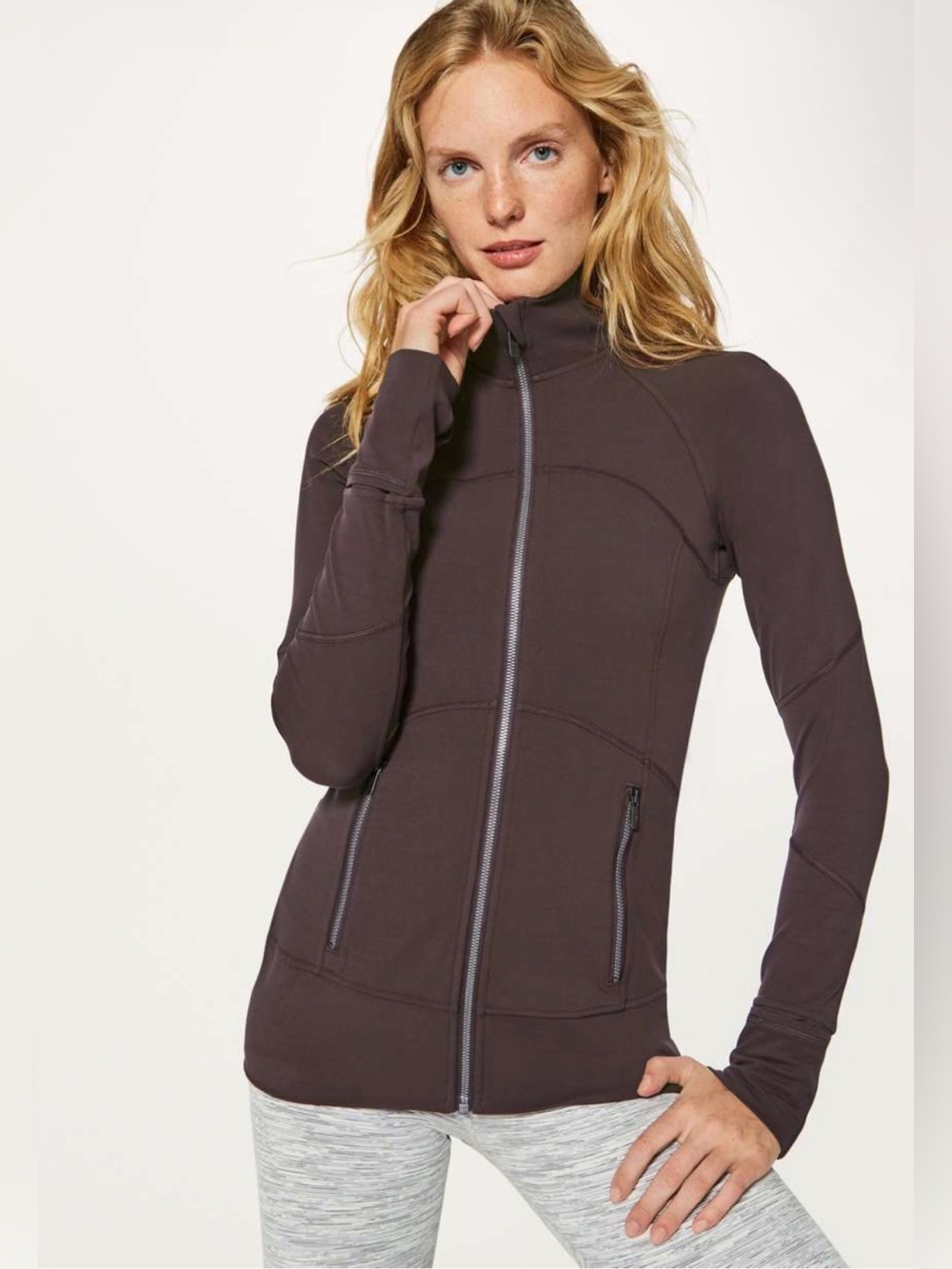 Lululemon Contour Jacket in Pelt size 6